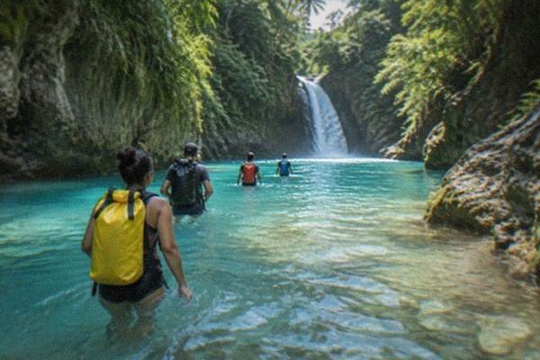 Small-Group Islands Plus Falls Combo, Cebu