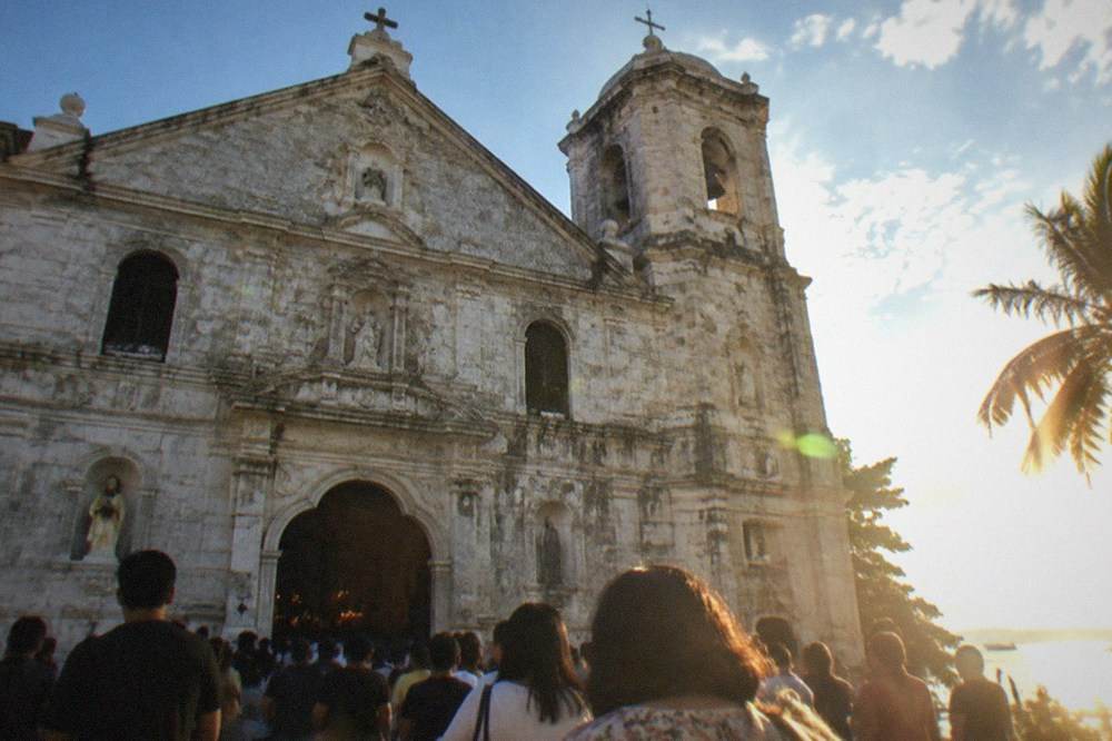 Worshippers gathered inside the Basilica del Santo Nino for a crowded Sunday mass